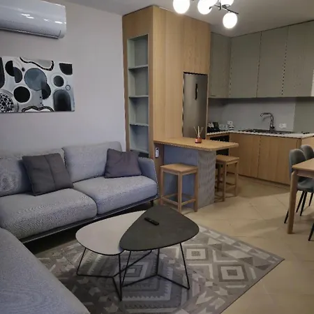 Durres Apartment * Dıraç